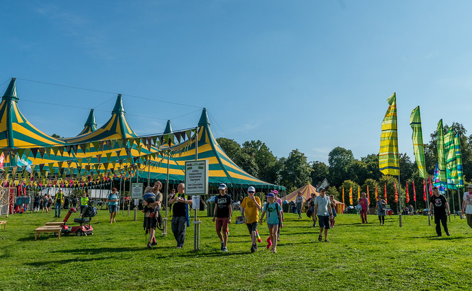 9 ways to hang on to that festival feeling